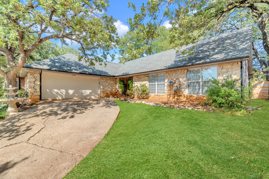 2225 Ridgedale Drive, Arlington, TX 76013 - #2