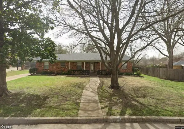 6161 Walla Avenue, Fort Worth, TX 76133