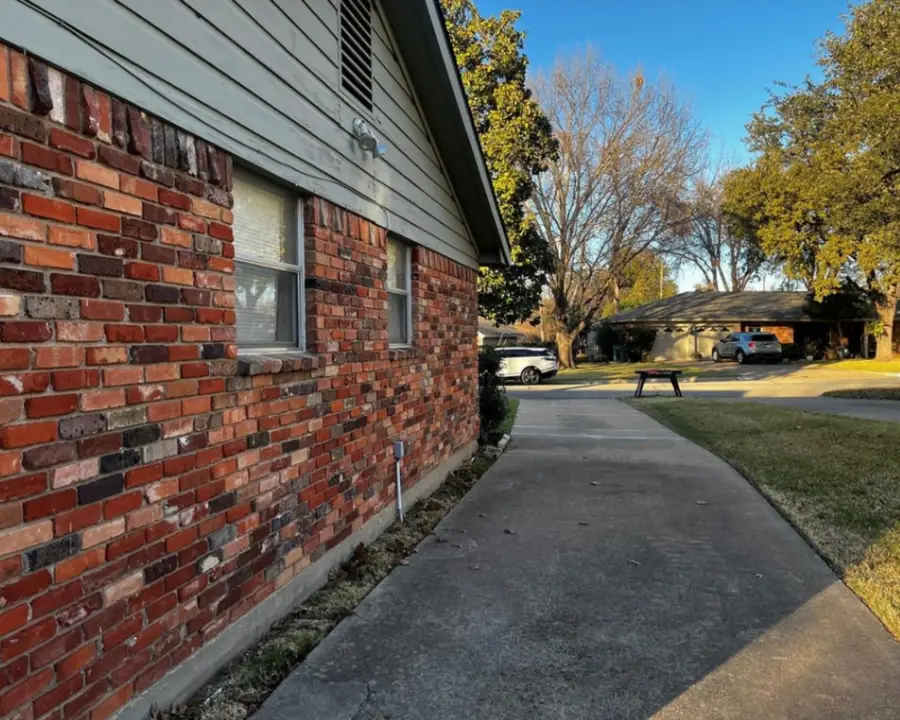 6161 Walla Avenue, Fort Worth, TX 76133 - #3