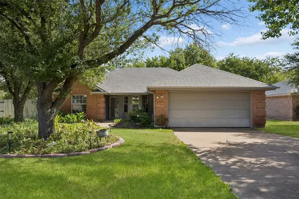 1301 Clearfield Drive, Cleburne, TX 76033