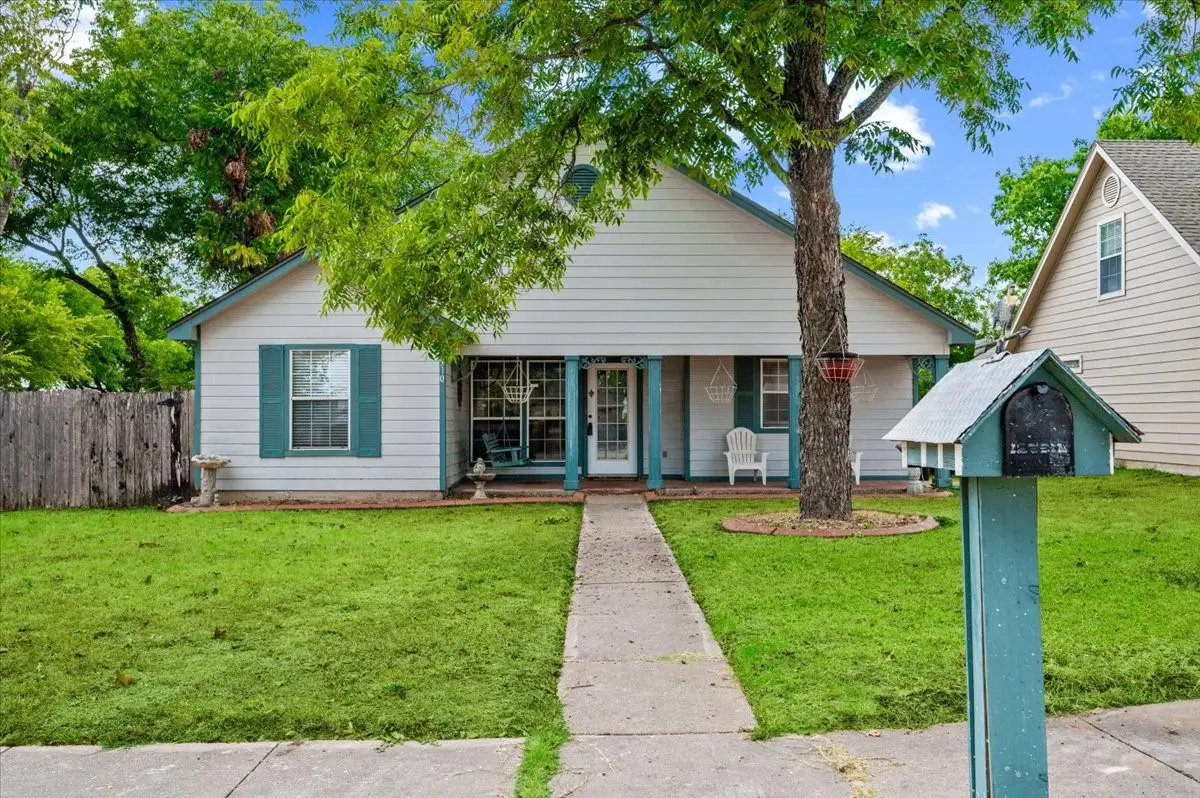 510 E Avenue F, Midlothian, TX 76065 - #1