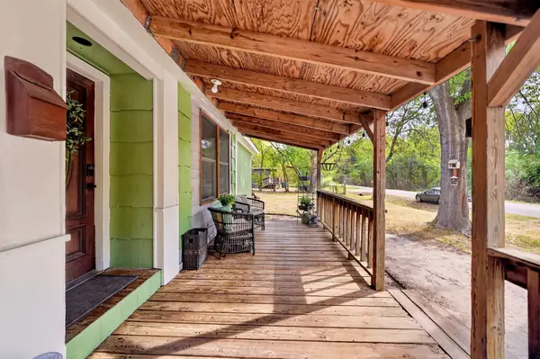 302 Longleaf Street, Gun Barrel City, TX 75156