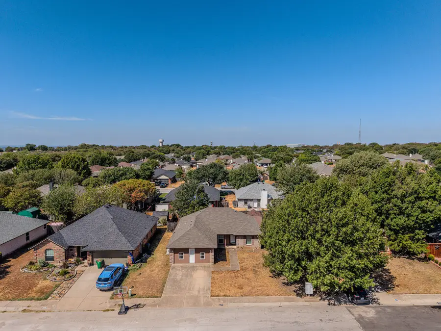 204 Troxell Boulevard, Rhome, TX 76078 - #3