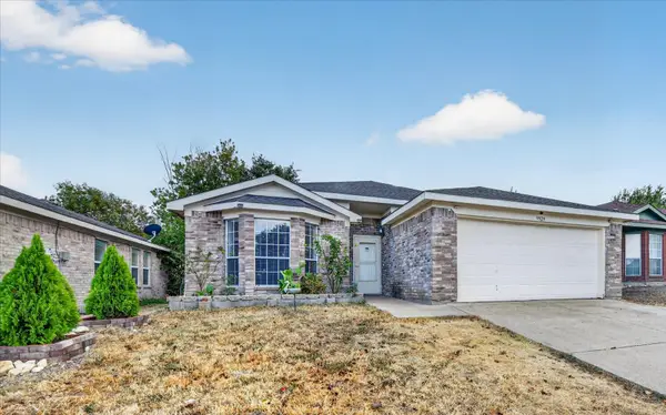 9929 Long Rifle Drive, Fort Worth, TX 76108