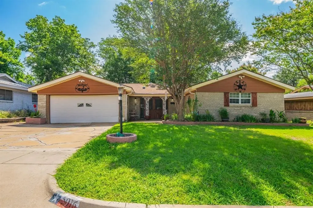 5016 Wyoming Trail, North Richland Hills, TX 76180 - #1
