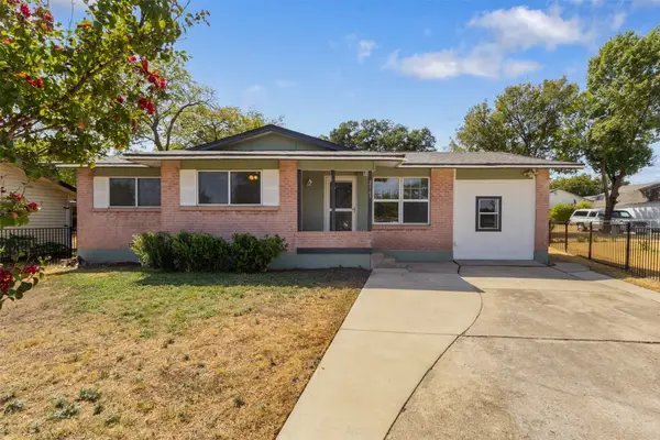 2563 Wood Valley Drive, Dallas, TX 75211