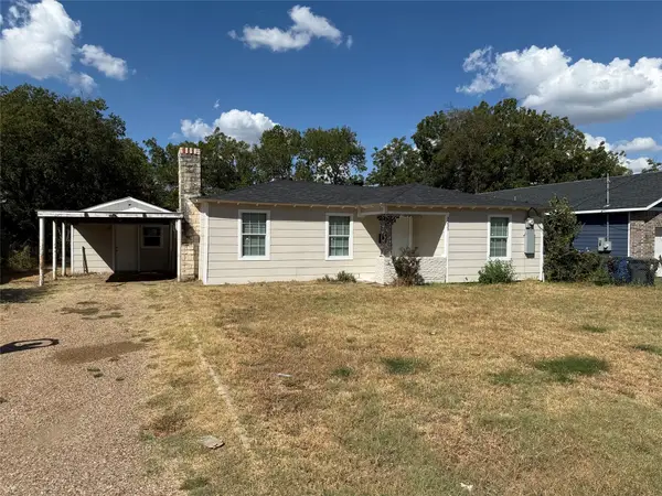 3233 Springview Avenue, Dallas, TX 75216