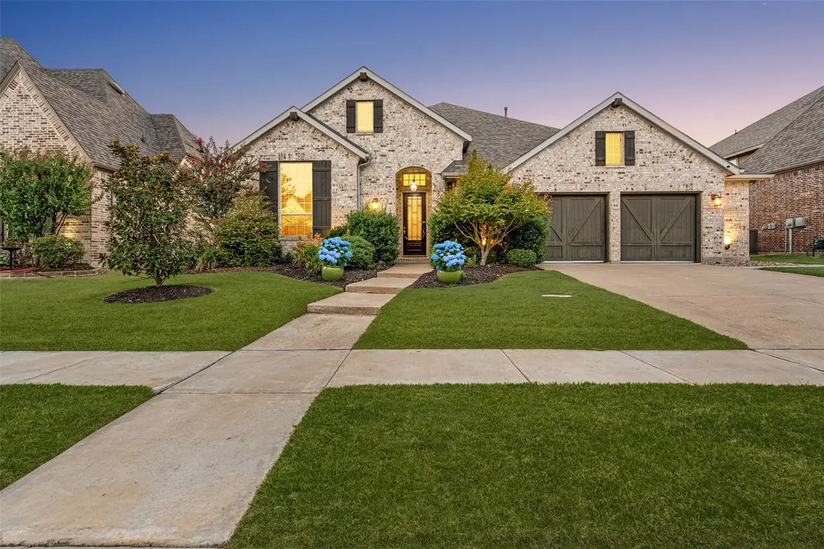 6631 Roughleaf Ridge Road, Justin Roanoke, TX 76226 - #1