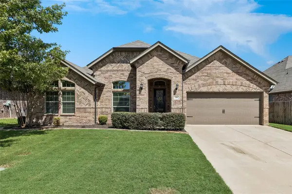 3907 Gentle Breeze Court, Arlington, TX 76017