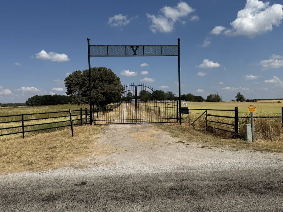 986 Cr 1785, Sunset, TX 76270 - #3