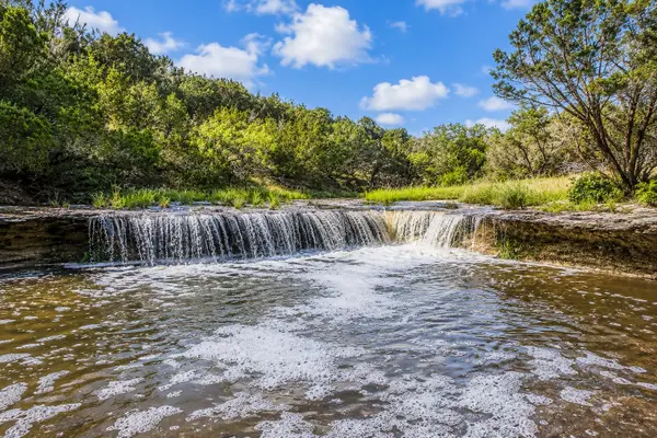 1034 Sanctuary Drive, Tolar, TX 76476