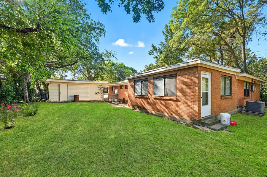3512 Park Ridge Boulevard, Fort Worth, TX 76109 - #3