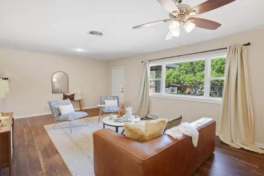 4709 Selkirk Drive, Fort Worth, TX 76109 - #3