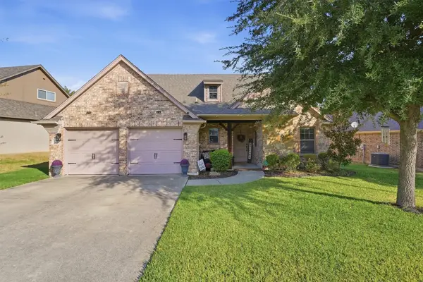 516 Magnolia Parkway, Benbrook, TX 76126