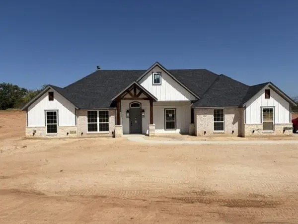 924 Eagles Way, Springtown, TX 76082