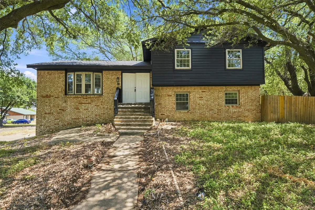 1302 N Bailey Street, Mexia, TX 76667 - #1