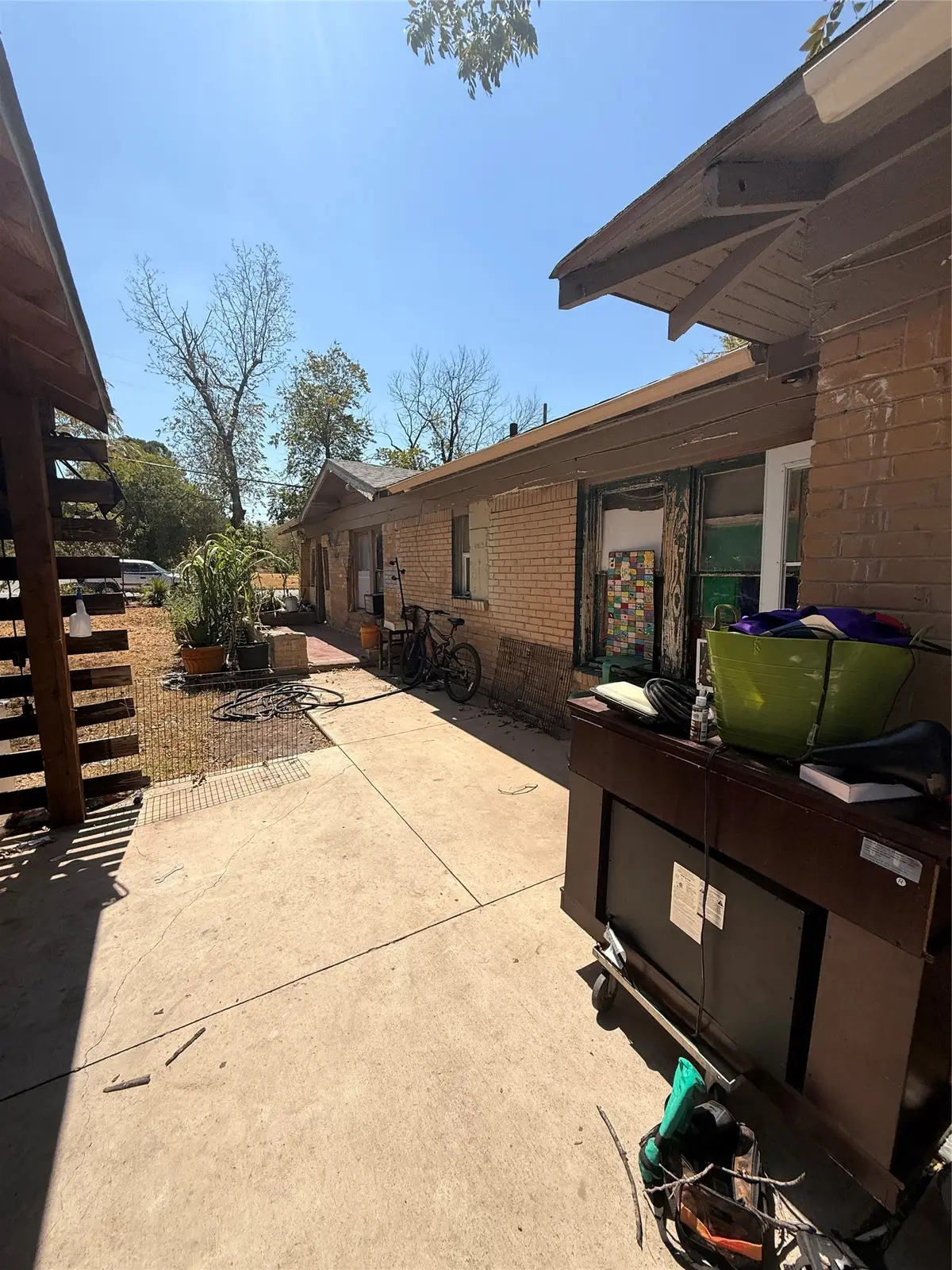 2911 E Vickery Boulevard, Fort Worth, TX 76105 - #1