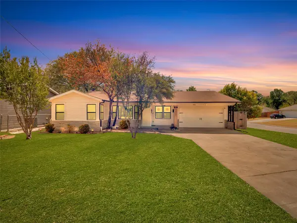 5400 Meadowbrook Drive, Fort Worth, TX 76112