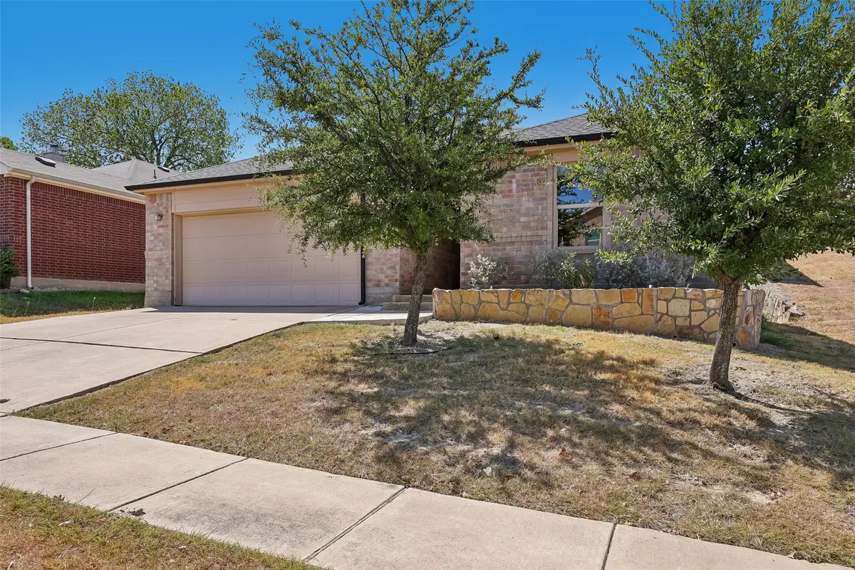 908 Blackberry Trail, Fort Worth, TX 76120 - #1