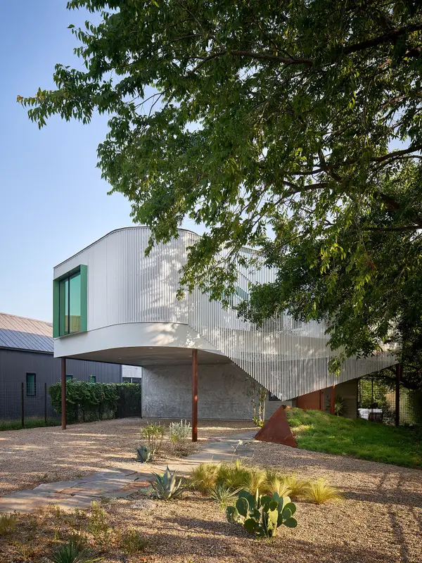 1223 Stafford Street, Dallas, TX 75208
