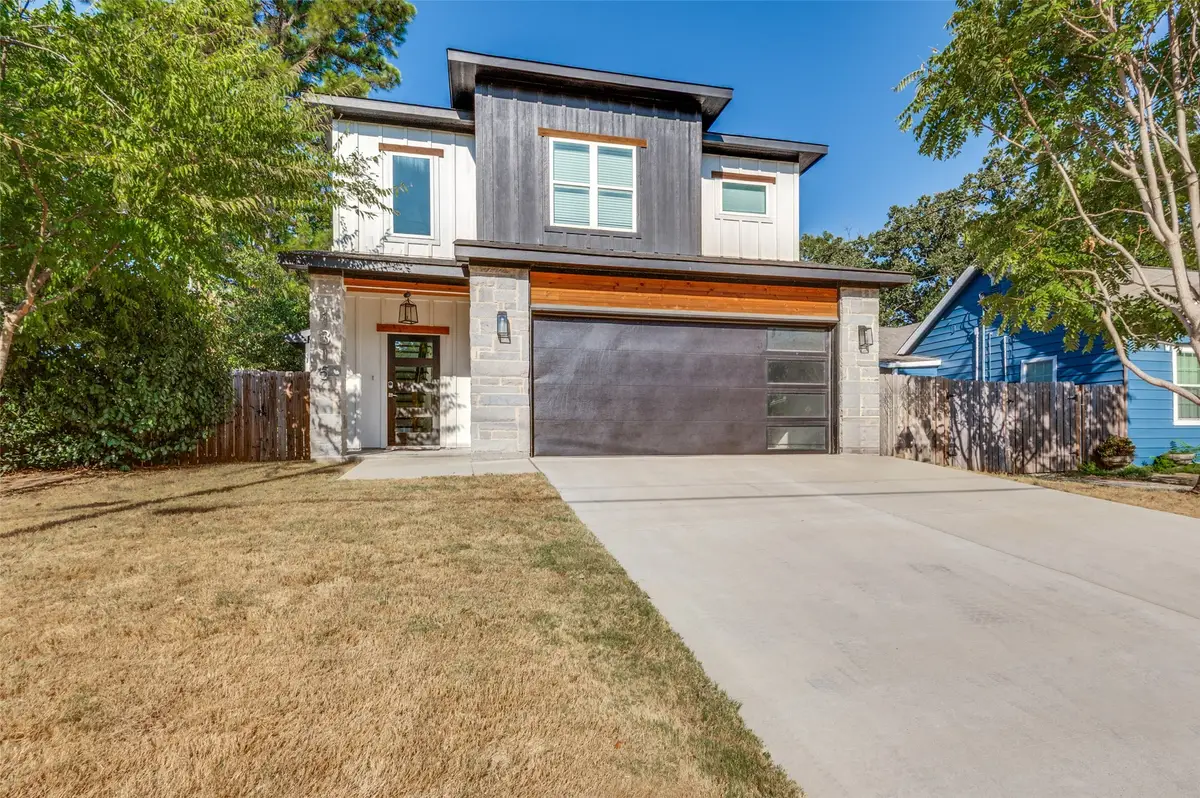 1315 Oak Knoll Drive, Haltom City, TX 76117 - #1