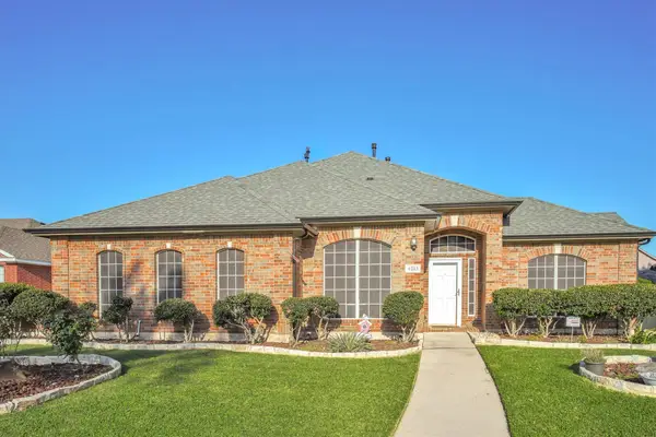 4213 Forestedge Drive, Grand Prairie, TX 75052