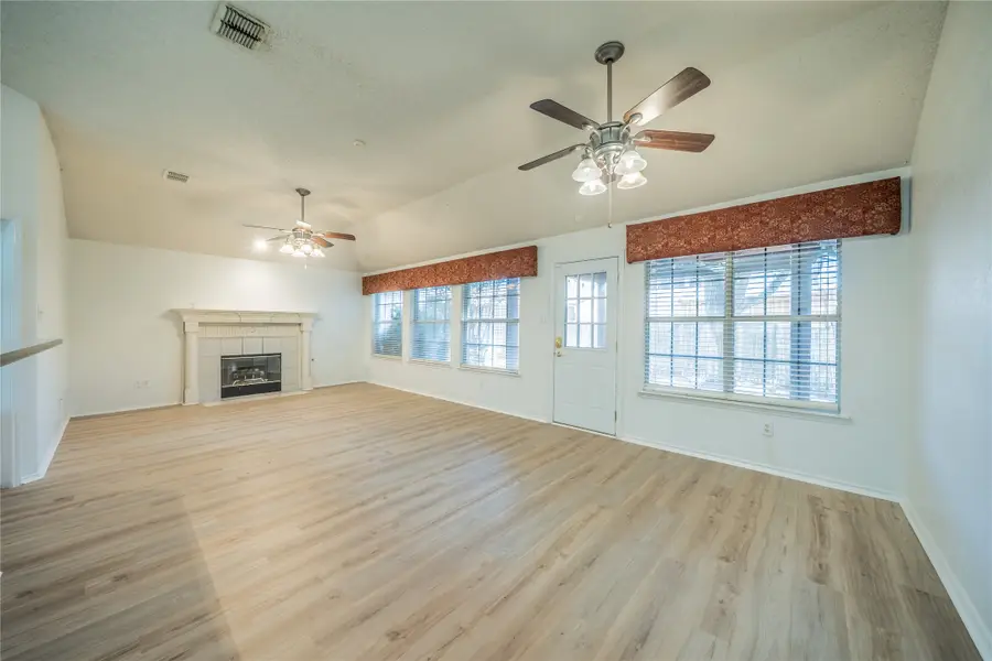 9611 Winter Park Drive, Frisco, TX 75035 - #2