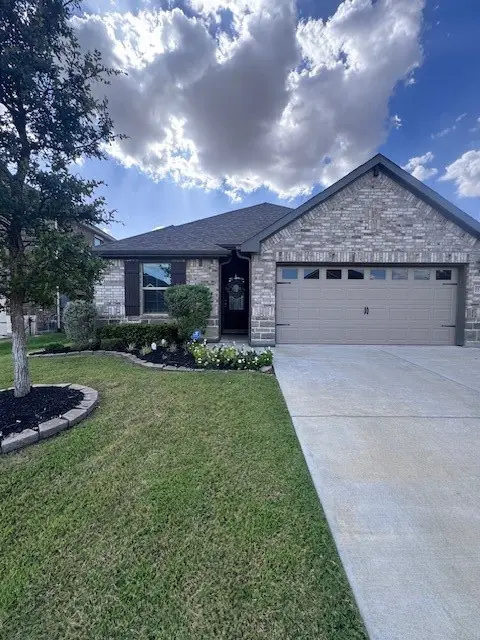 5556 Cypress Willow Bend, Fort Worth, TX 76126