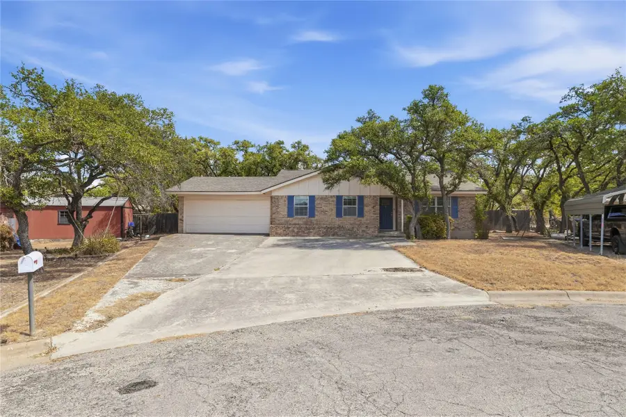 102 Broadmoor Circle, Brownwood, TX 76801 - #2
