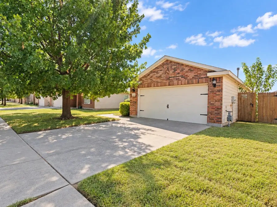 613 Misty Mountain Drive, Fort Worth, TX 76140 - #3