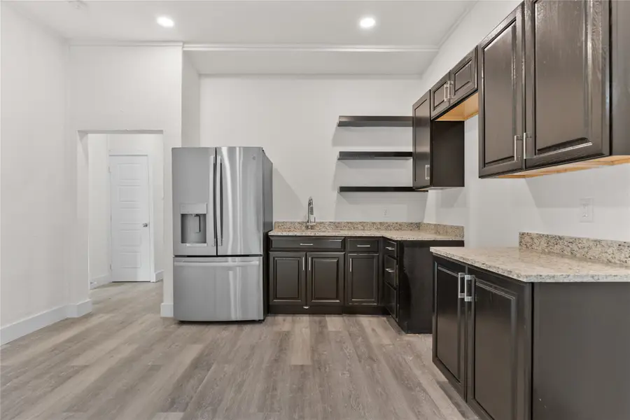 1601 N 11th Street, Waco, TX 76707 - #3