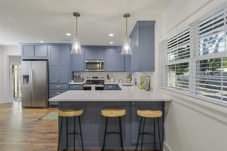 313 Highland Avenue, Waxahachie, TX 75165 - #2