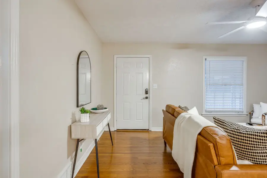 3500 Corto Avenue, Fort Worth, TX 76109 - #3
