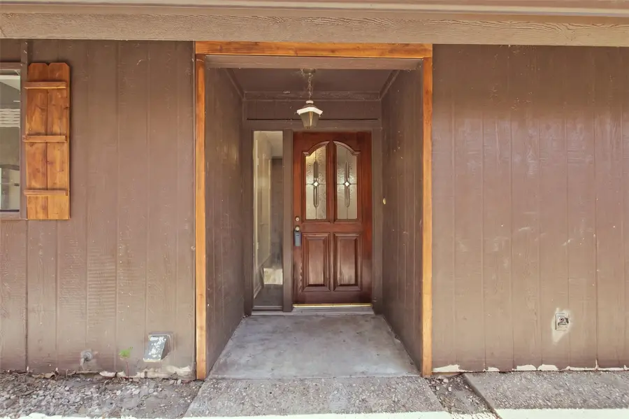 2202 Green Gate Drive, Arlington, TX 76012 - #2