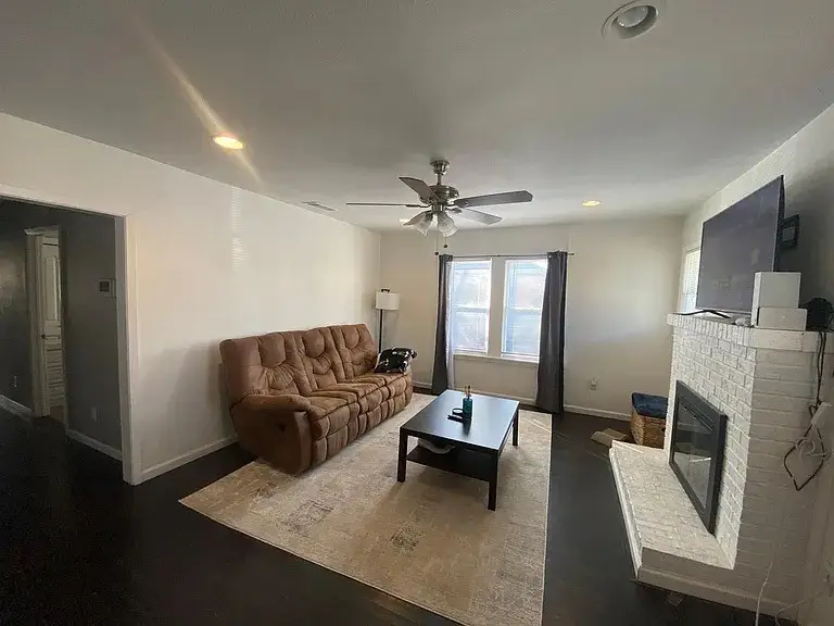 3223 Stanley Avenue, Fort Worth, TX 76110 - #2