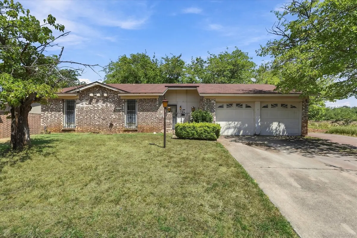 200 Quail Creek Drive, Crowley, TX 76036 - #1