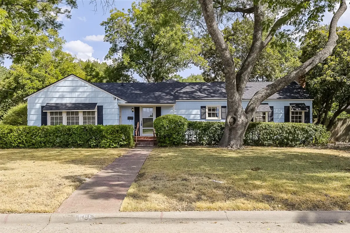 606 Bryson Street, Waxahachie, TX 75165 - #1
