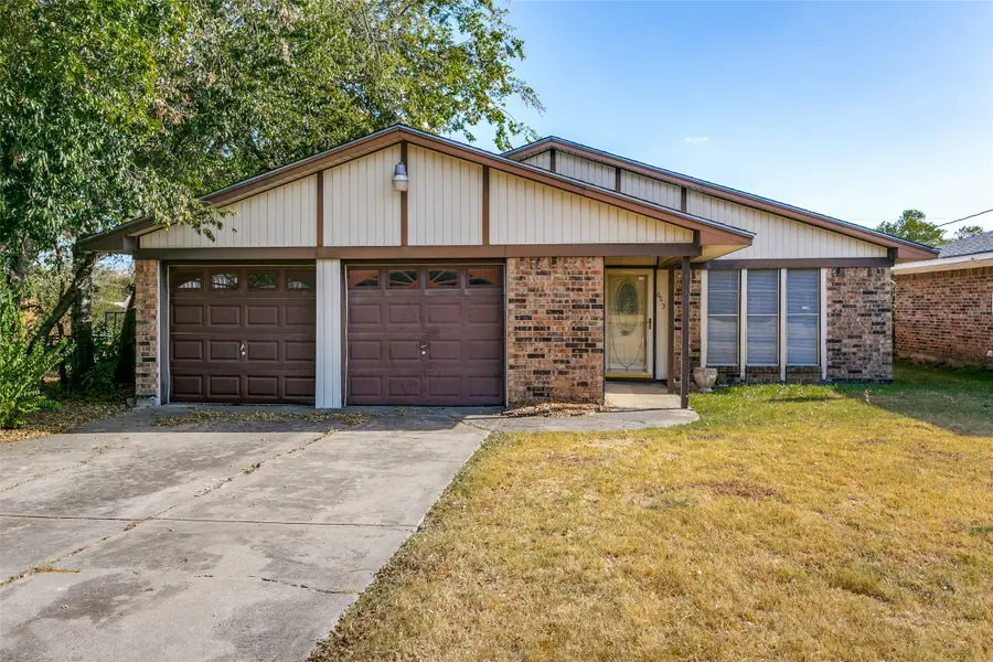 8913 Wilbur Street, White Settlement, TX 76108 - #2
