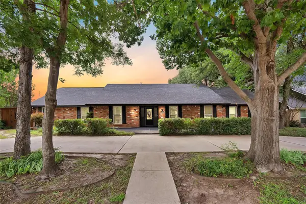 1601 Oak Meadow Drive, Irving, TX 75061