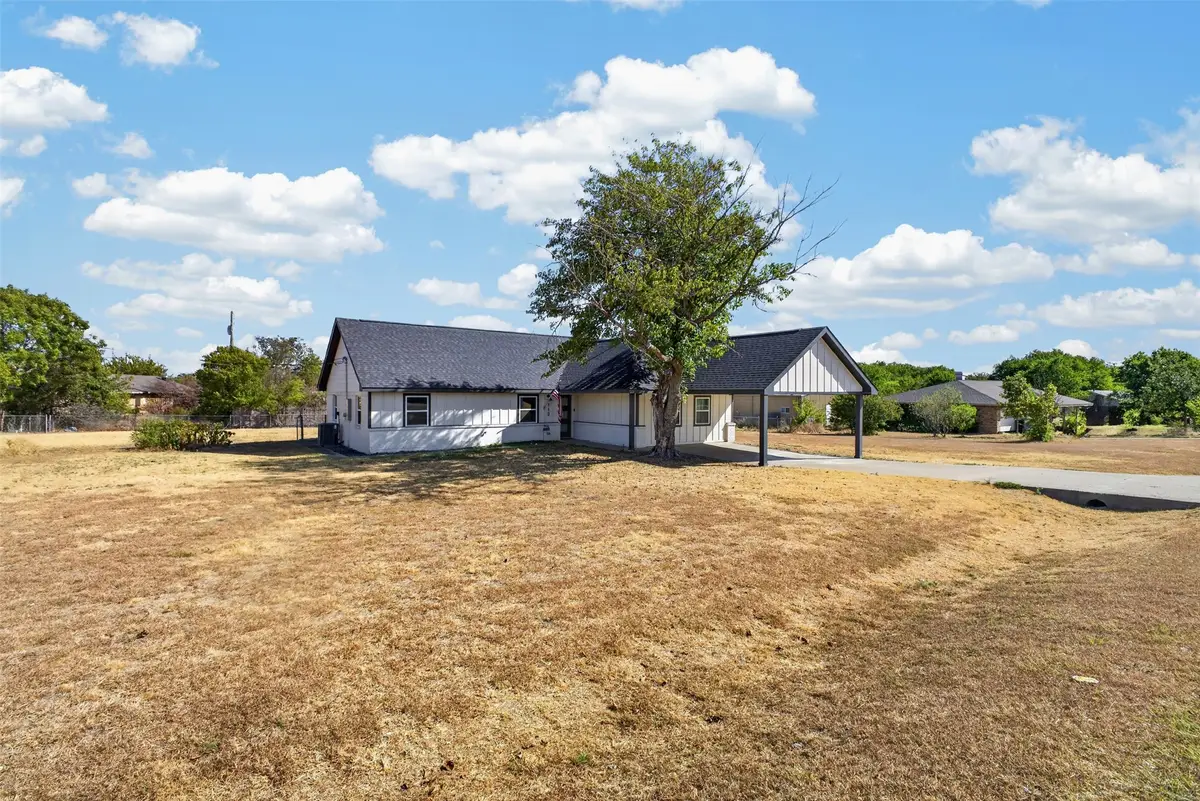112 Spring Circle, Red Oak, TX 75154 - #1