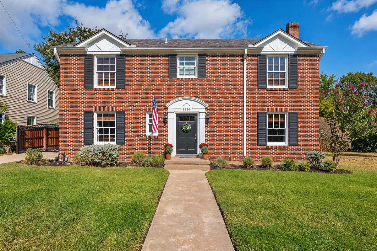 2909 Fort Avenue, Waco, TX 76707 - #1
