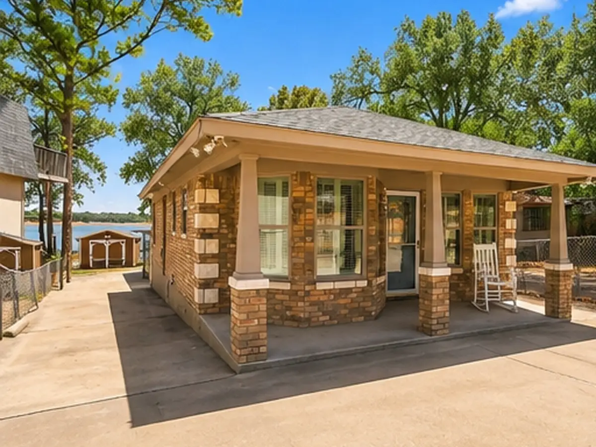 1231 E Lake Drive, Weatherford, TX 76087 - #1