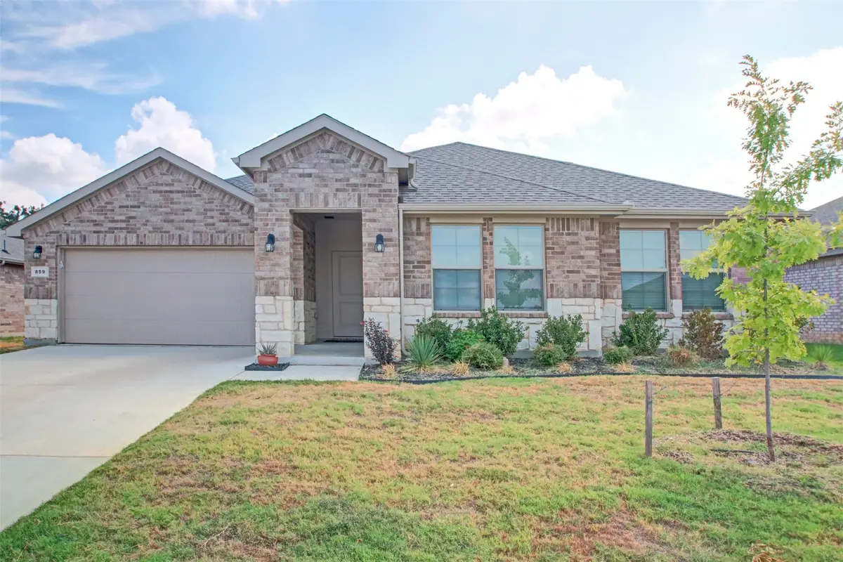 859 Waterford Way, Joshua, TX 76058 - #1