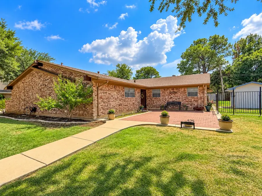 525 Magnolia Street, Denton, TX 76201 - #2