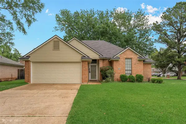 5138 Heatherten Drive, Bossier City, LA 71111