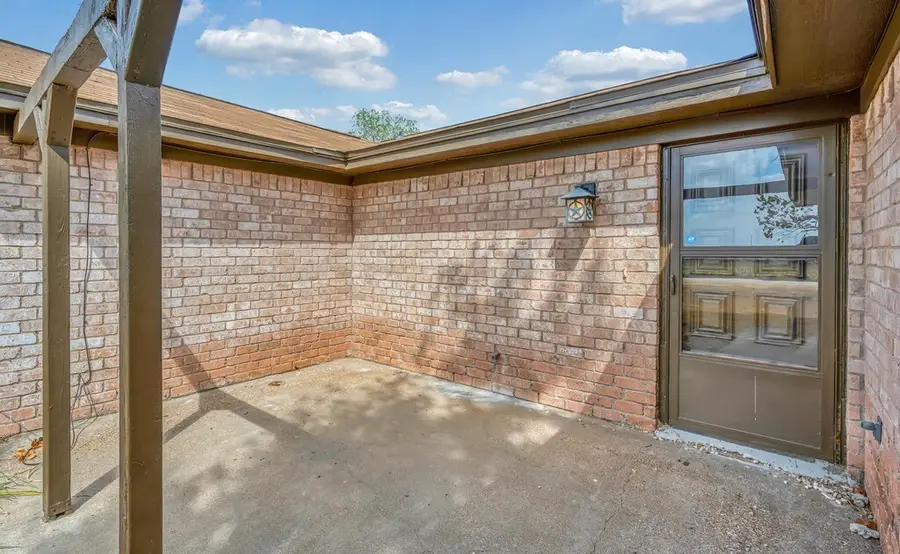 369 Anna Hobbs Lane, Bruceville Eddy, TX 76524 - #2