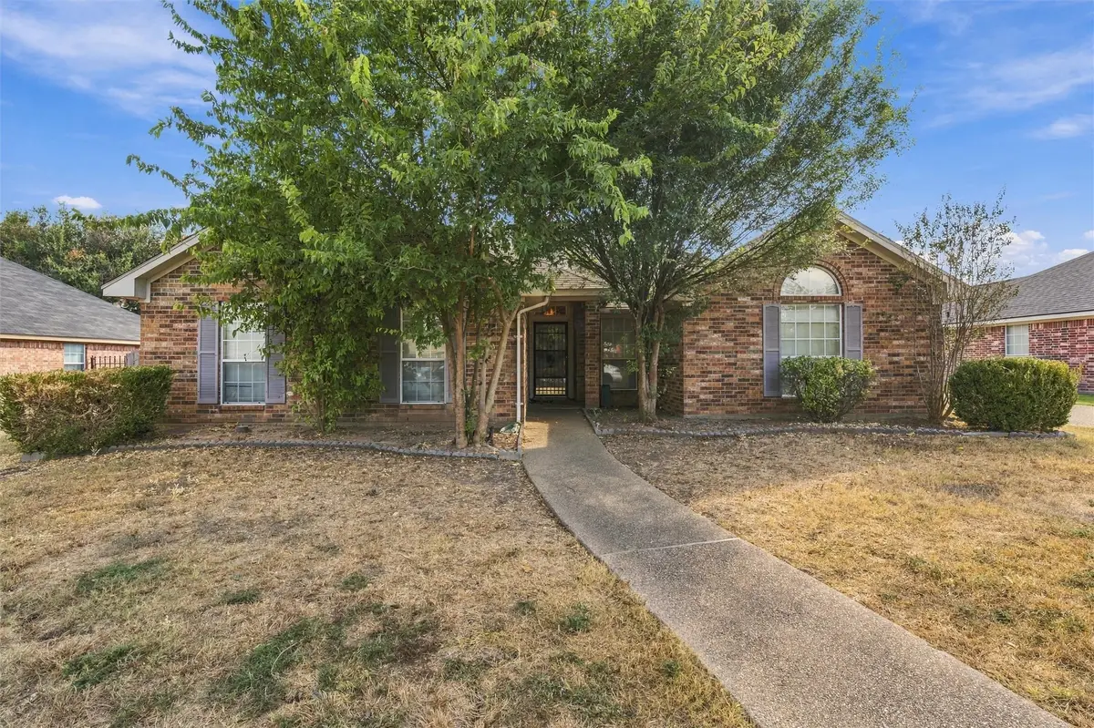 948 Cheyenne Trail, Hewitt, TX 76643 - #1