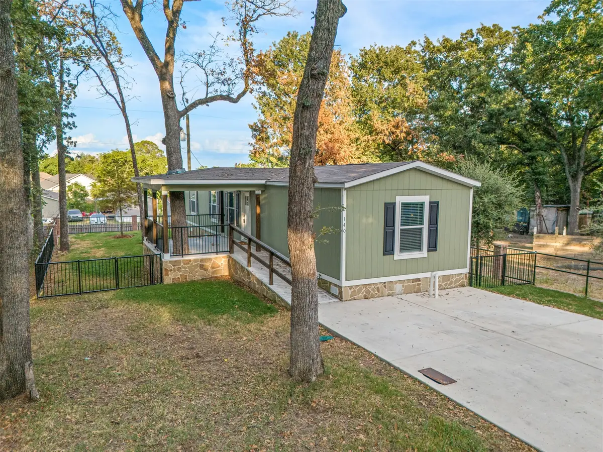 140 Southlake Drive, Mabank, TX 75156 - #1