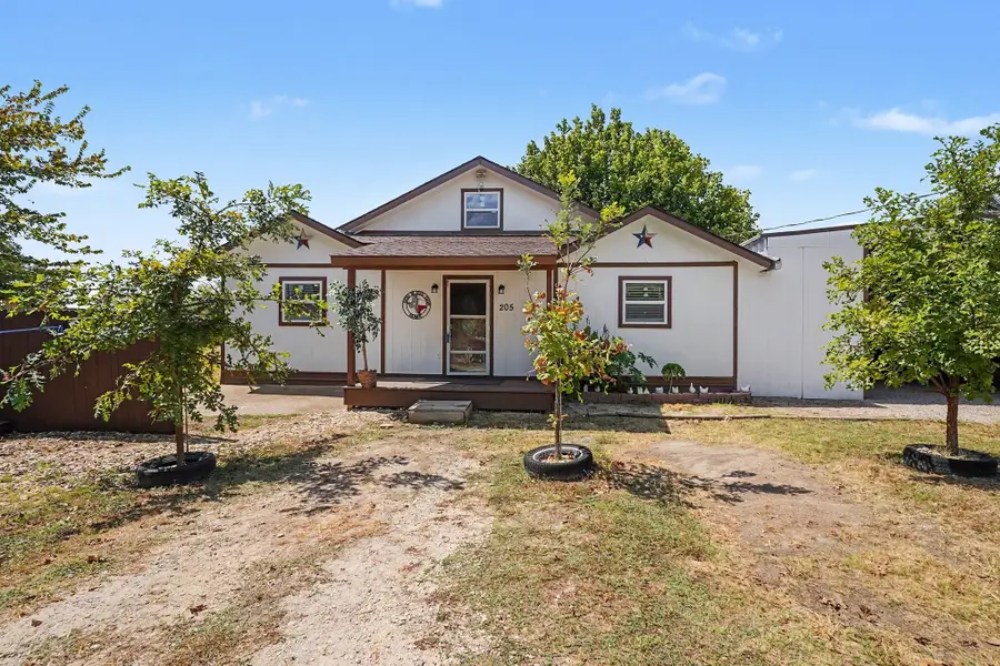 205 Davis Ranch Road, Alvarado, TX 76009 - #2