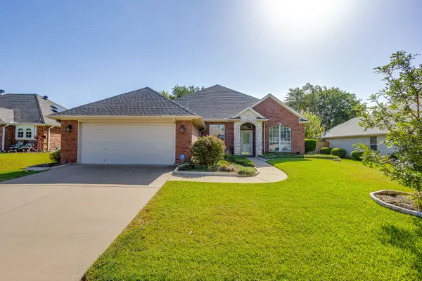 348 Marine Lane, Saginaw, TX 76179